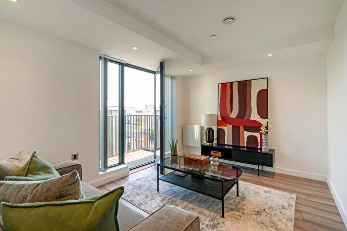 1 Bedroom Apartment To Rent In Herschel Street Slough, SL1