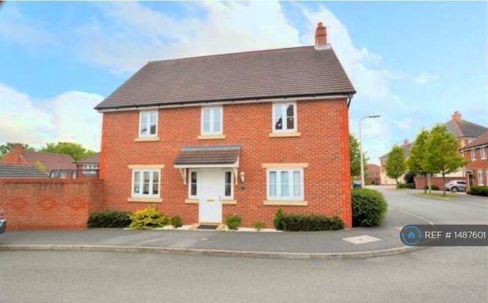 4 Bedroom Detached House To Rent In Chrysanthemum Drive Shinfield, Reading, RG2