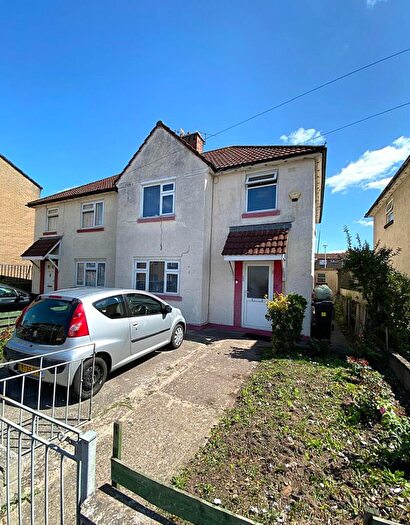 3 Bedroom Semi-Detached House To Rent In West Close, Butetown, Cardiff, CF10