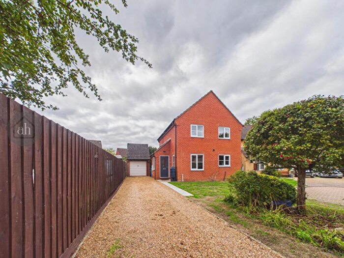 4 Bedroom Detached House For Sale In Culvers Meadow, Stanton, IP31