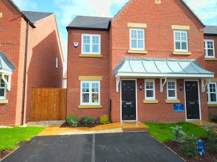 3 Bedroom Semi-Detached House To Rent In Harper Close, Winnington, Northwich, CW8