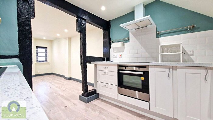 2 Bedroom Cottage To Rent In Head Street, Pershore, Worcestershire, WR10