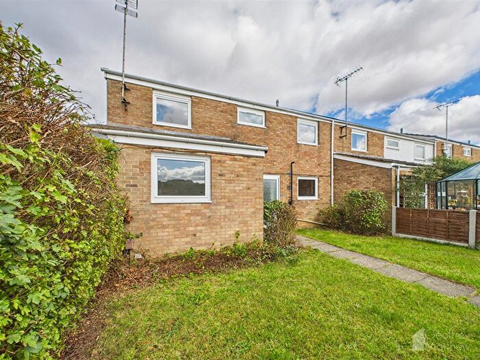 3 Bedroom End Terrace House For Sale In Sefton Road, Martins Wood, Stevenage, SG1