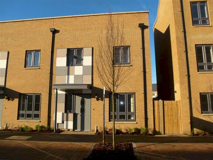 2 Bedroom Semi-Detached House To Rent In Kirtley Way, Ashford, TN24