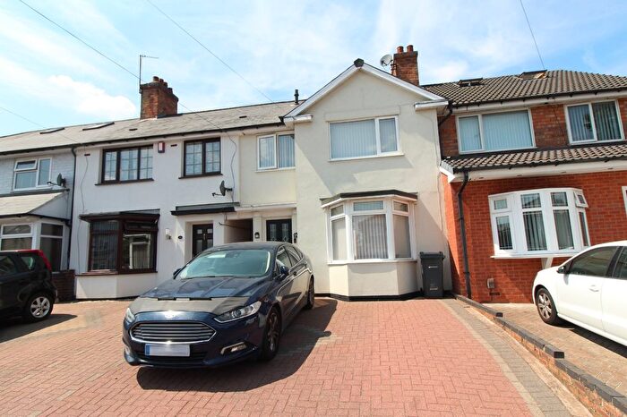 3 Bedroom Terraced House For Sale In Clements Road, Birmingham, West Midlands, B25