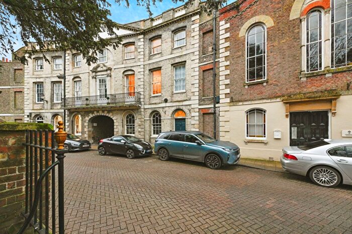 5 Bedroom Property For Sale In The Crescent, Wisbech, PE13