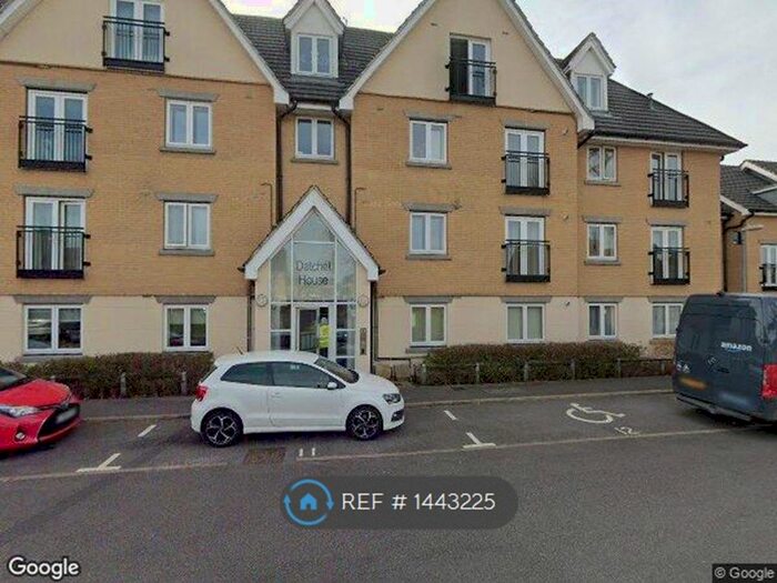 2 Bedroom Flat To Rent In Datchet House, Hounslow, TW4