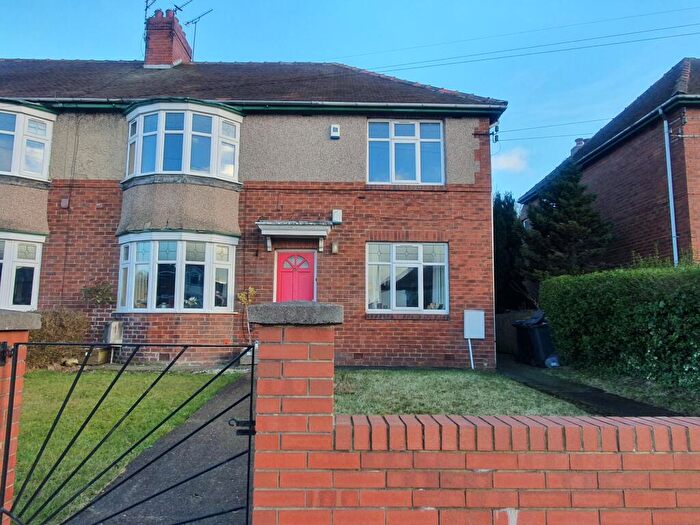 2 Bedroom Flat To Rent In Great North Road, Gosforth, Newcastle Upon Tyne, Tyne And Wear, NE3