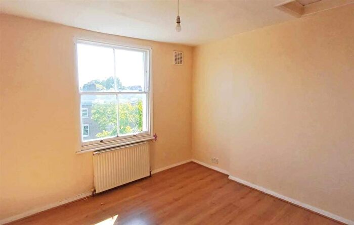 1 Bedroom Flat For Sale In Belgrave Gardens, London, NW8