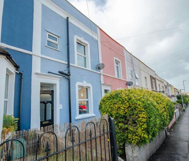 3 Bedroom Terraced House For Sale In Victoria Parade, Bristol, BS5