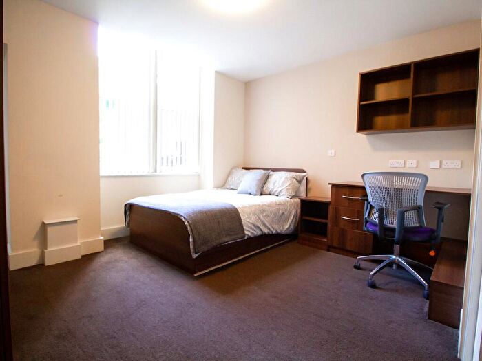 1 Bedroom Apartment To Rent In Apt, A Clarendon Road #, LS2