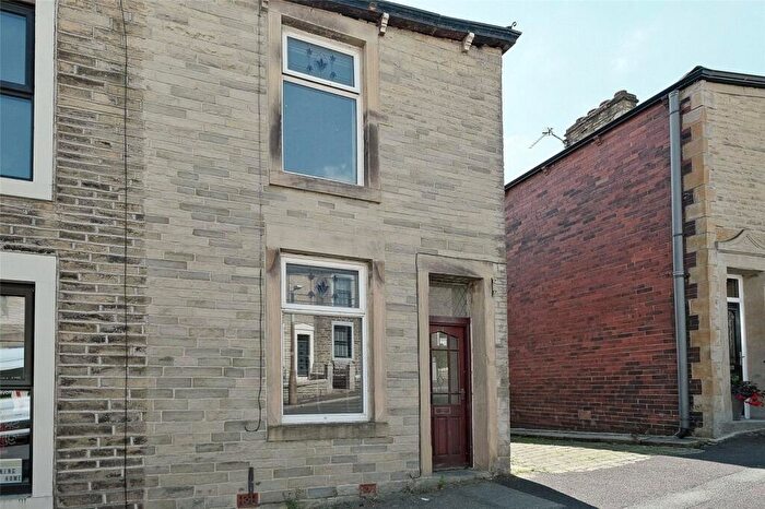 2 Bedroom End Of Terrace House For Sale In Lime Street, Great Harwood, BB6