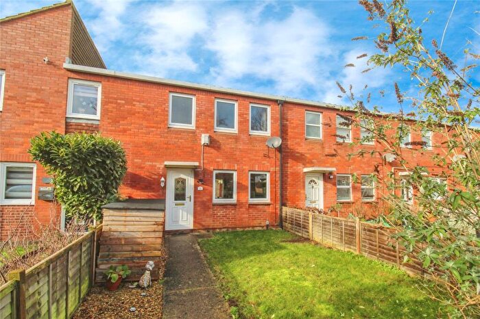 3 Bedroom Terraced House For Sale In Tudor Drive, Trowbridge, BA14