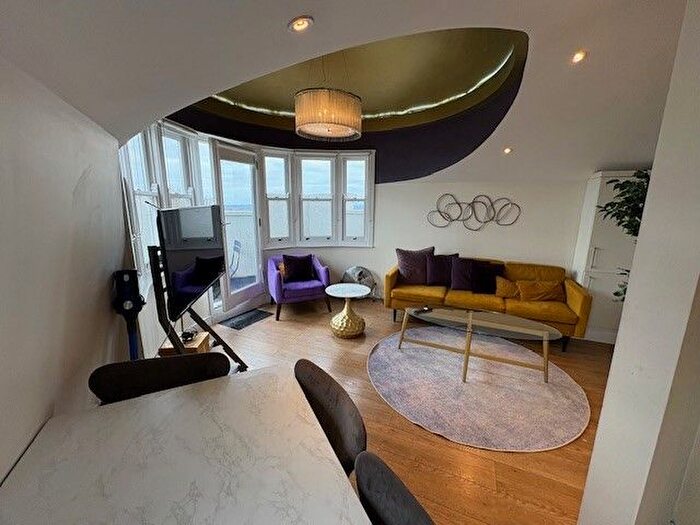 2 Bedroom Flat To Rent In Church Road, Crystal Palace, SE19