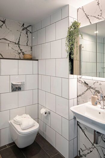 Studio To Rent In Enclave Croydon, CR0