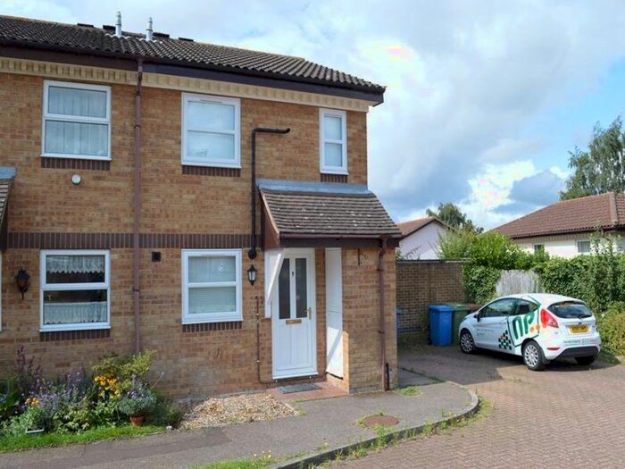 2 Bedroom Property To Rent In Wakehurst Close, Norwich, NR4