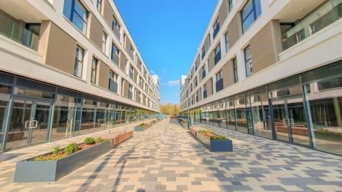 2 Bedroom Flat To Rent In Park Place, Stevenage, SG1