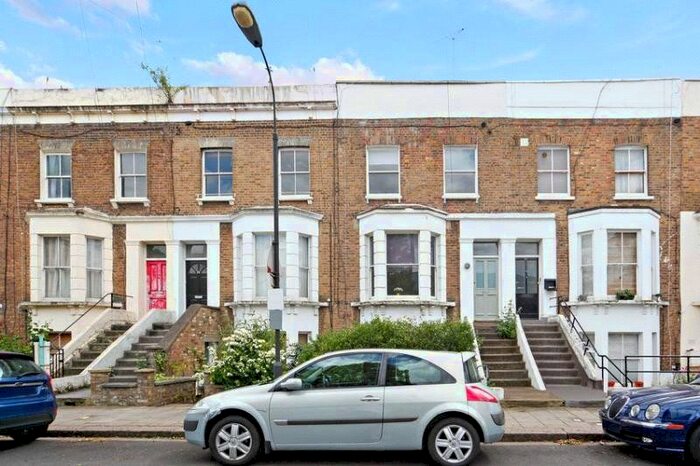 4 Bedroom Maisonette To Rent In Ellerslie Road, London, W12