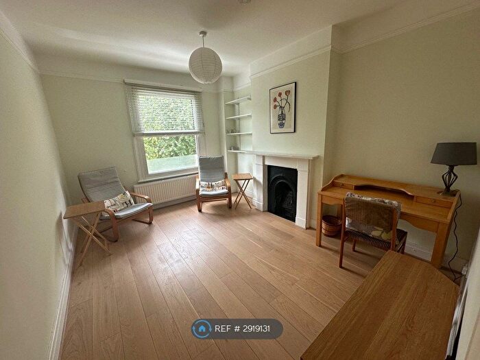 1 Bedroom Flat To Rent In Dartmouth Park Hill, London, NW5