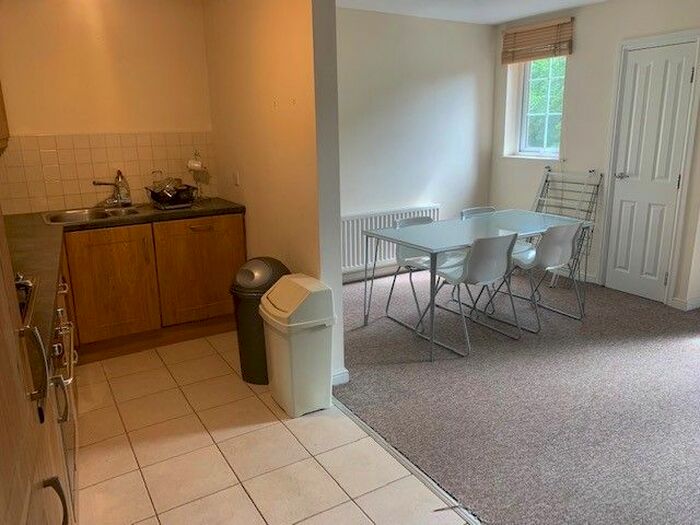 2 Bedroom Flat To Rent In Bell Towers South, Belfast, BT6