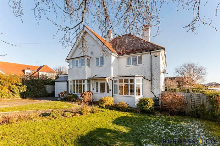 4 Bedroom Detached House For Sale In Penland Road, Bexhill-On-Sea, TN40