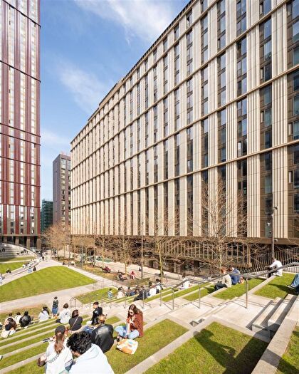 2 Bedroom Apartment For Sale In Manchester, Greater Manchester, M1