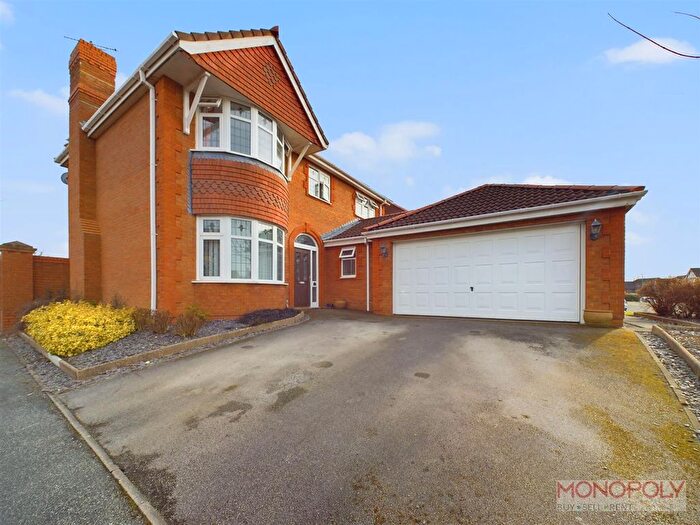 4 Bedroom Detached House For Sale In Turnberry Avenue, Wrexham, LL13