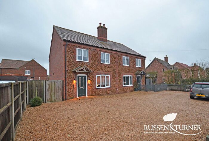 3 Bedroom Semi Detached House For Sale In Narborough Road, Pentney, King's Lynn, PE32