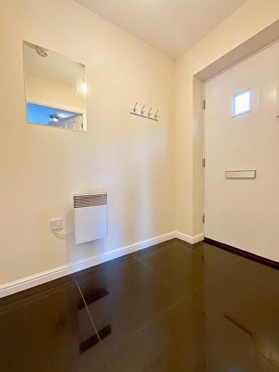1 Bedroom Flat For Sale In Jamaica Circle, Coedkernew, Newport, NP10