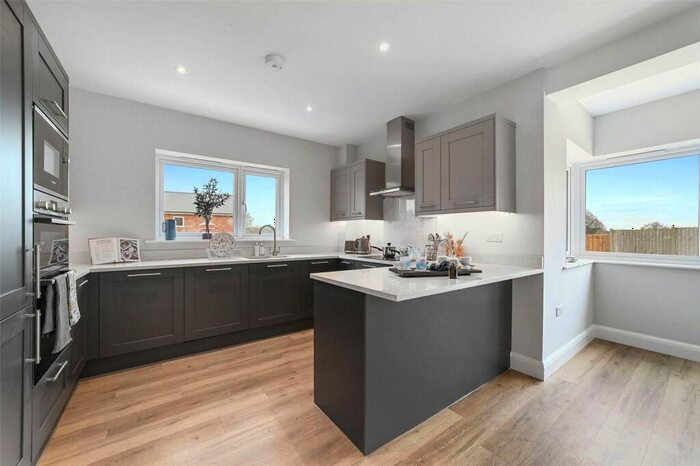 4 Bedroom Detached House For Sale In Paddock Grove, Nayland With Wissington, Colchester, Essex, CO6