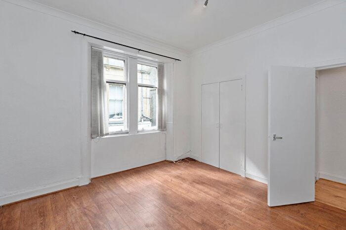 2 Bedroom Flat For Sale In North Street, Bo'ness, EH51