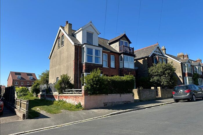 4 Bedroom Semi Detached House For Sale In Sydney Road, Walmer, CT14