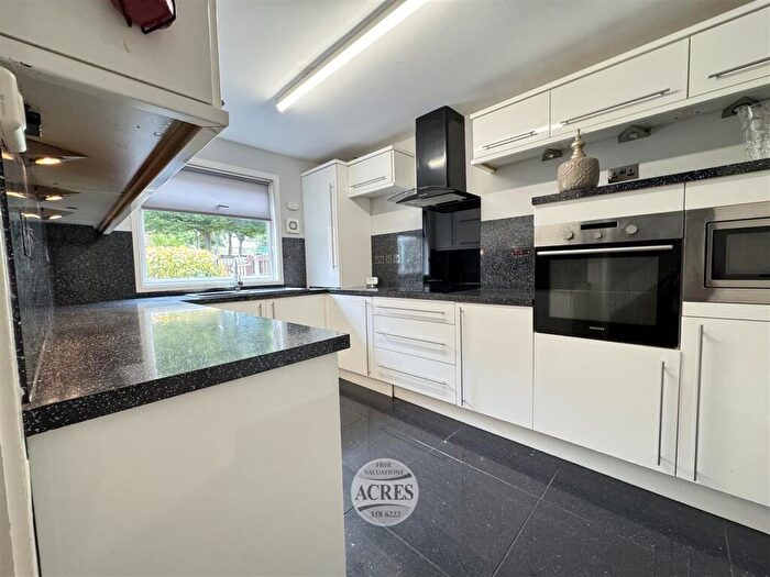 3 Bedroom Terraced House For Sale In Edmonton Avenue, Great Barr, Birmingham, B44