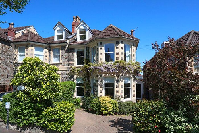 6 Bedroom Semi Detached House For Sale In Limerick Road | Redland, BS6