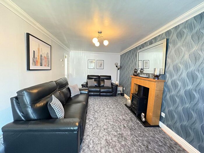 2 Bedroom Bungalow To Rent In Anson Close, South Shields, Tyne And Wear, NE33