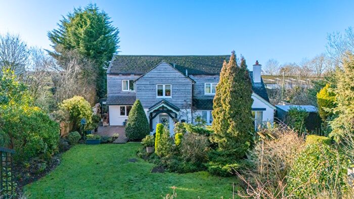 3 Bedroom Detached House For Sale In Honeypots, Bushton, SN4