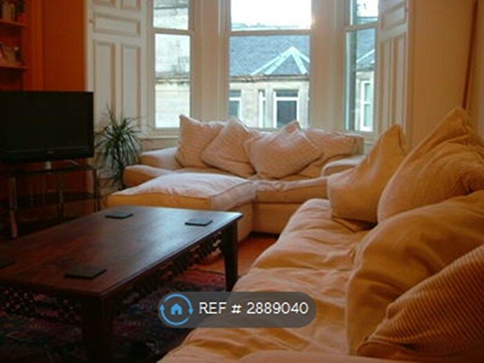 4 Bedroom Flat To Rent In Mertoun Place, Edinburgh, EH11