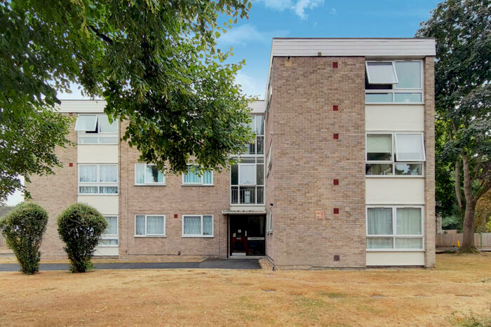 2 Bedroom Flat To Rent In Sydenham Hill, Sydenham Hill, London, SE26