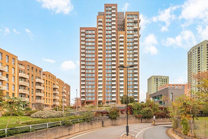 Studio To Rent In Jefferson Plaza, Bow, E3