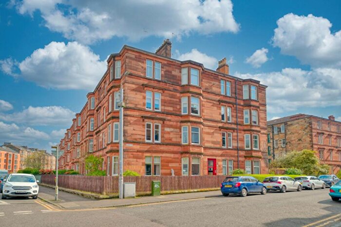 2 Bedroom Flat For Sale In Ledard Road, Flat /, Battlefield, Glasgow, G42
