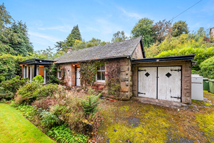 2 Bedroom Detached House For Sale In Station Road, Bearsden, G61