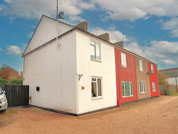 2 Bedroom End Of Terrace House For Sale In Providence Place, Manea, PE15