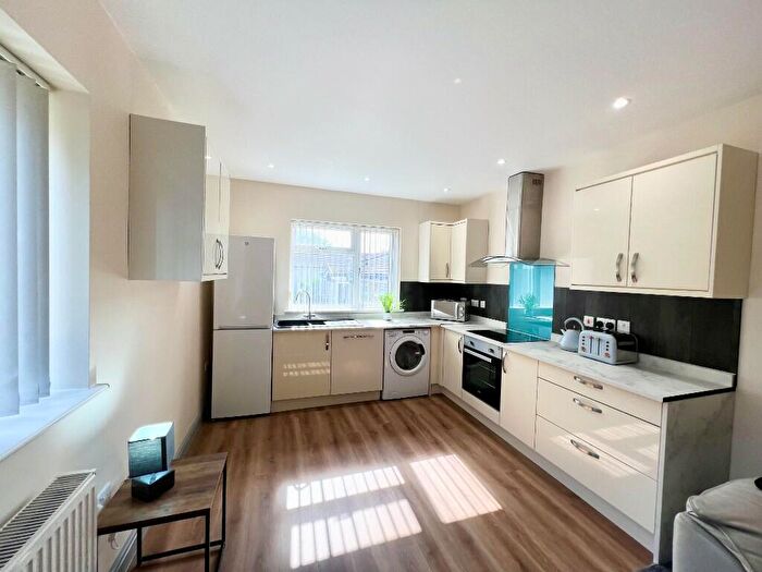 3 Bedroom Flat To Rent In Parker Street, Derby, Derbyshire, DE1