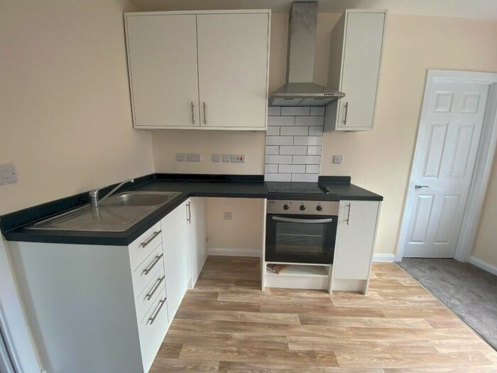 2 Bedroom Flat To Rent In Lodge Road, Southampton, Hampshire, SO14