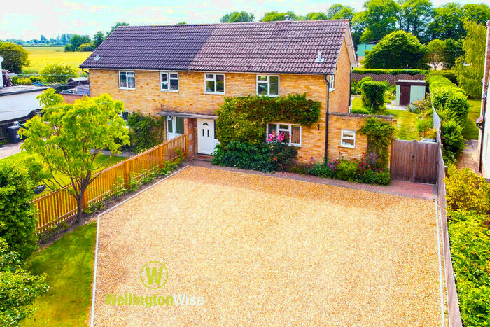 3 Bedroom Semi-Detached House For Sale In Bridge Street, Whaddon, SG8