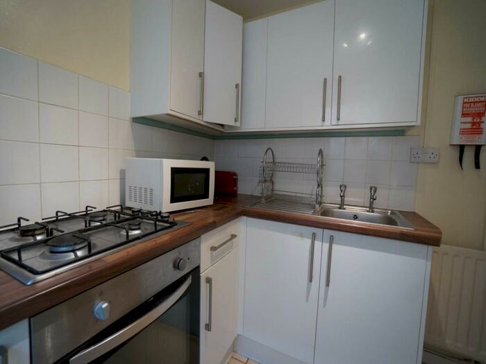 3 Bedroom Terraced House To Rent In Lower Street, Bangor, Gwynedd, LL57