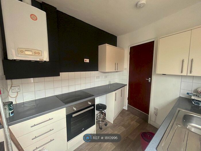 1 Bedroom Flat To Rent In Sitwell Street, Spondon, Derby, DE21