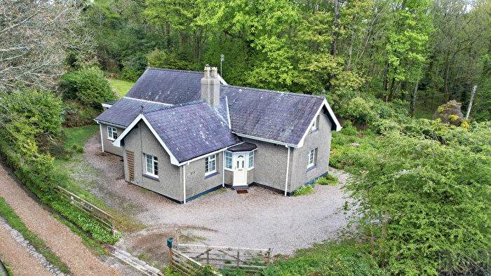 5 Bedroom Detached House For Sale In Bwthyn Lon Dywod, Boduan, LL53