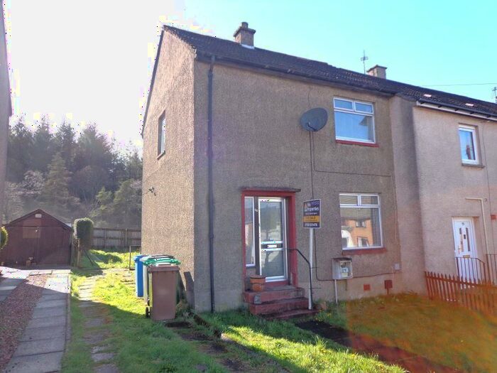 2 Bedroom End Of Terrace House For Sale In Dullomuir Drive, Kelty, KY4