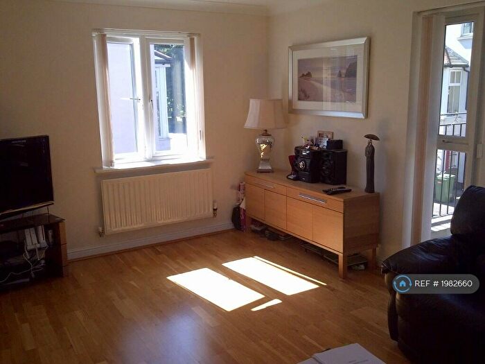 4 Bedroom Detached House To Rent In Lightermans Way, Greenhithe, DA9